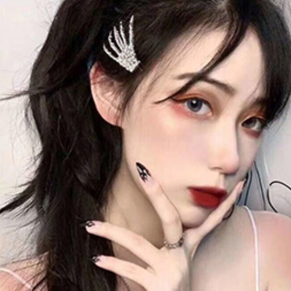 Set / 2 Silver Pave Skeleton Hand Hairclips Rhinestone Goth Glam Hair Clip Hands